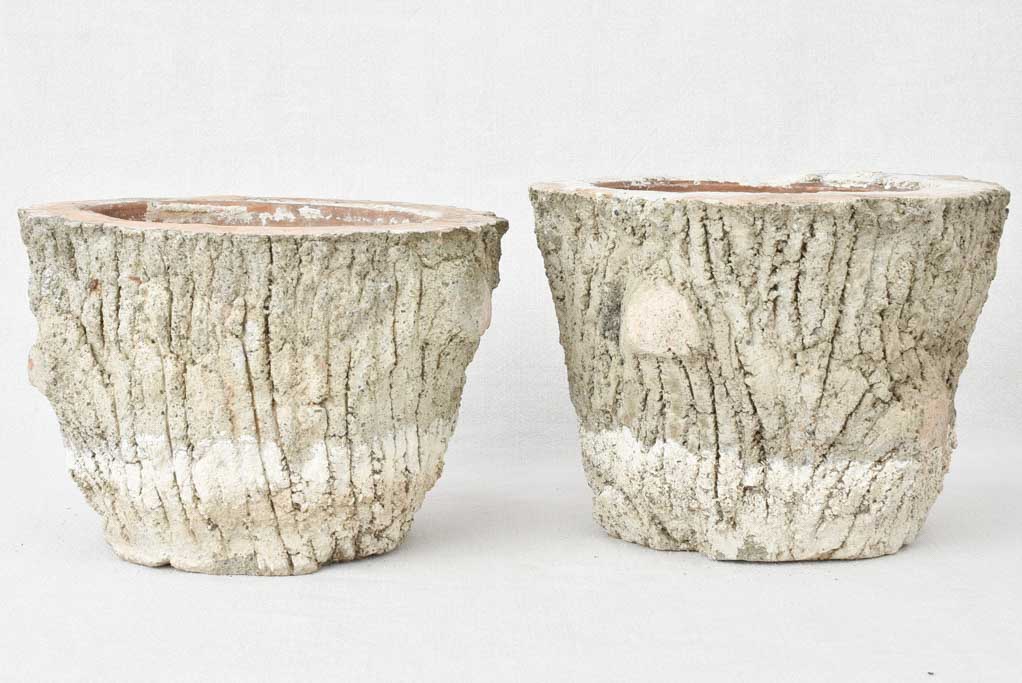 Pair of vintage faux bois flower pots 9¾"