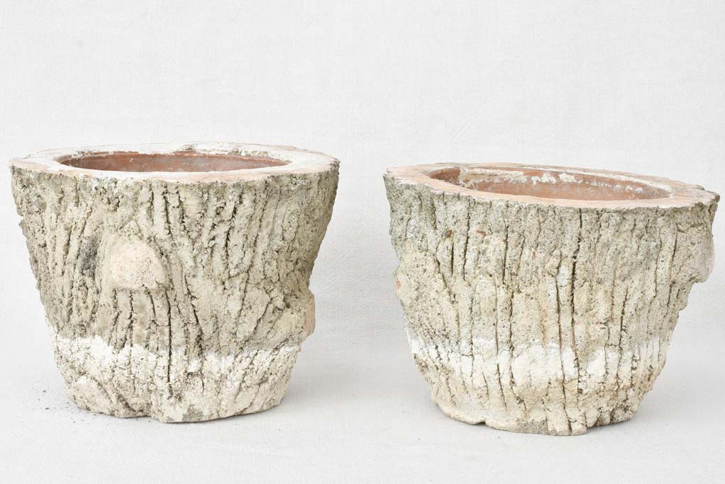 Pair of vintage faux bois flower pots 9¾"
