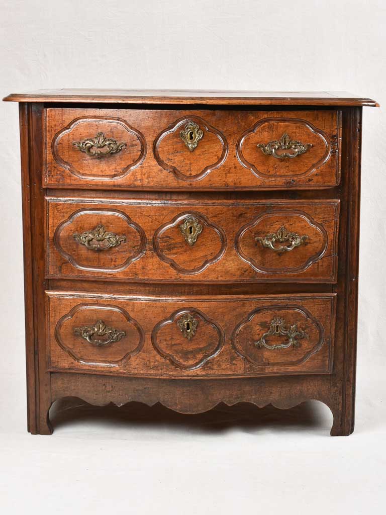 Louis XIV 3 drawer commode - walnut 36¼" wide