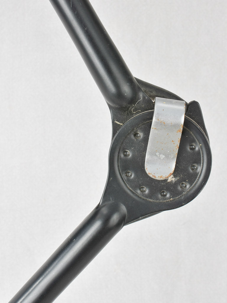 Iconic reproduction of workshop Gras Lamp