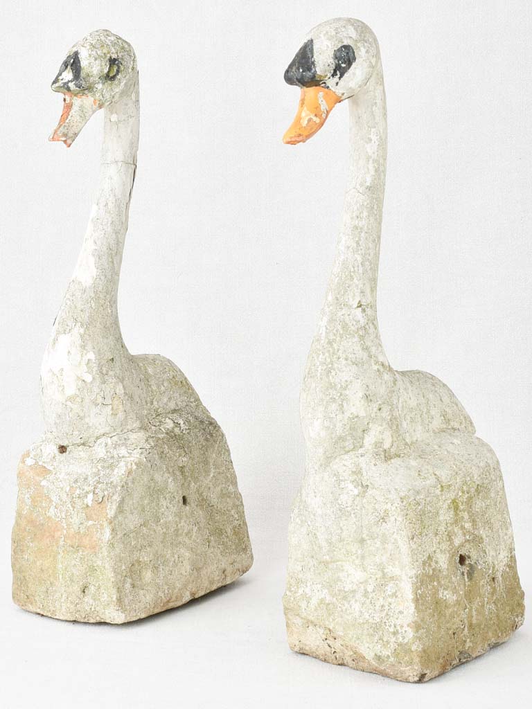 Pair of stone swan garden ornaments 21¾"
