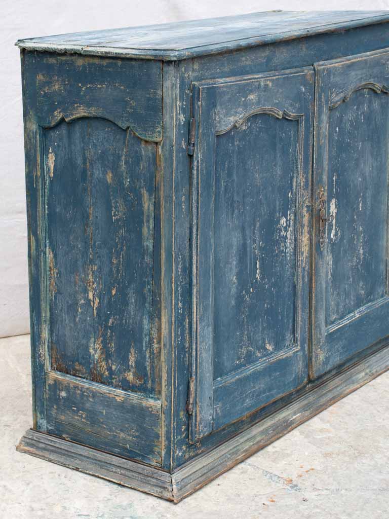 Louis XV buffet with navy blue patina
