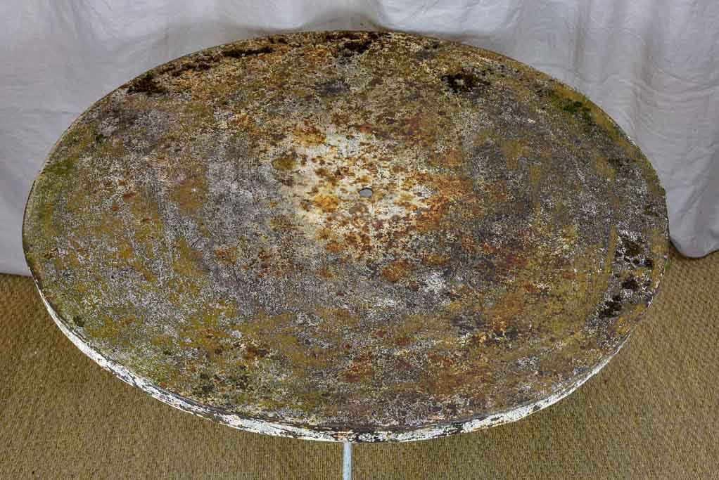 Round antique French garden table