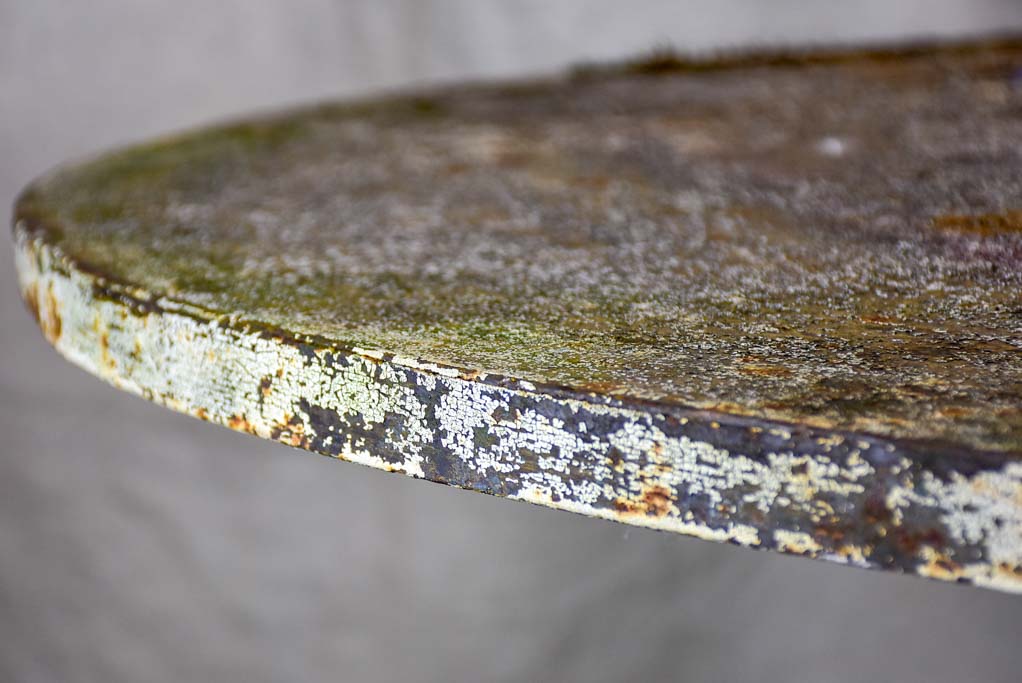Round antique French garden table
