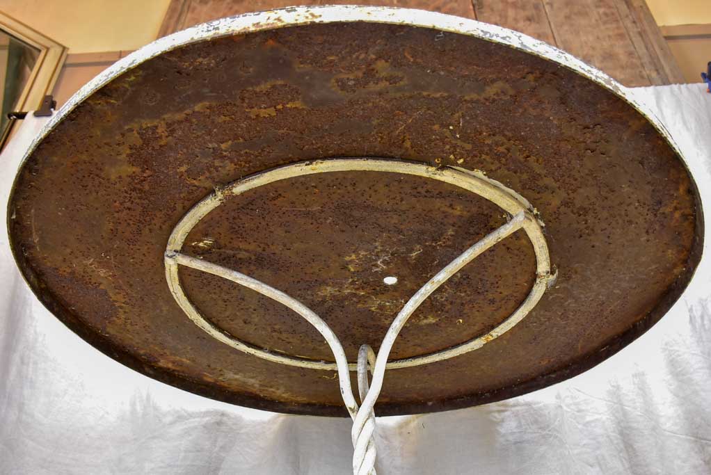 Round antique French garden table