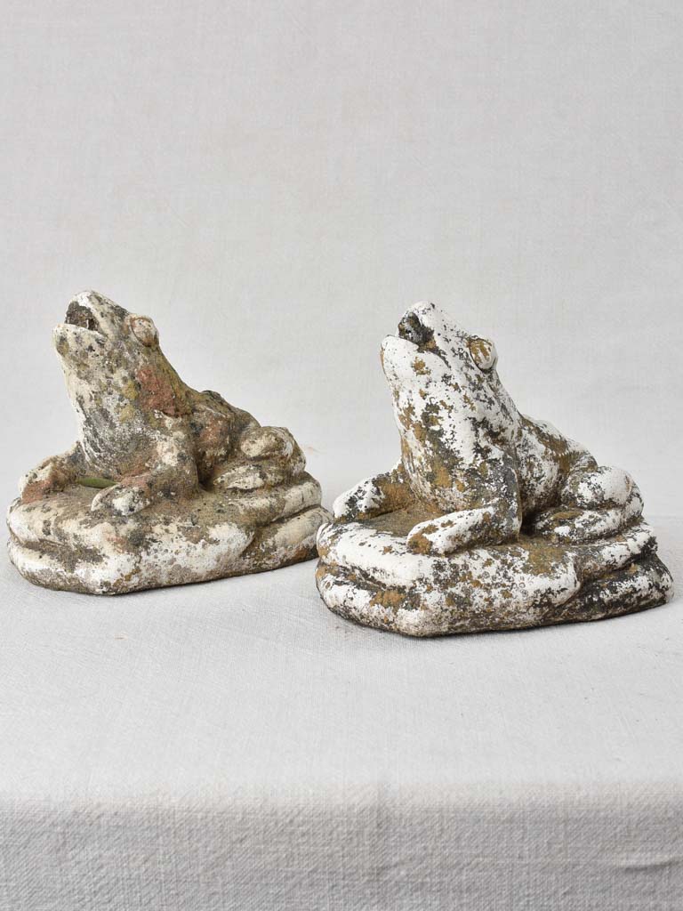 Pair of vintage garden frogs 7"