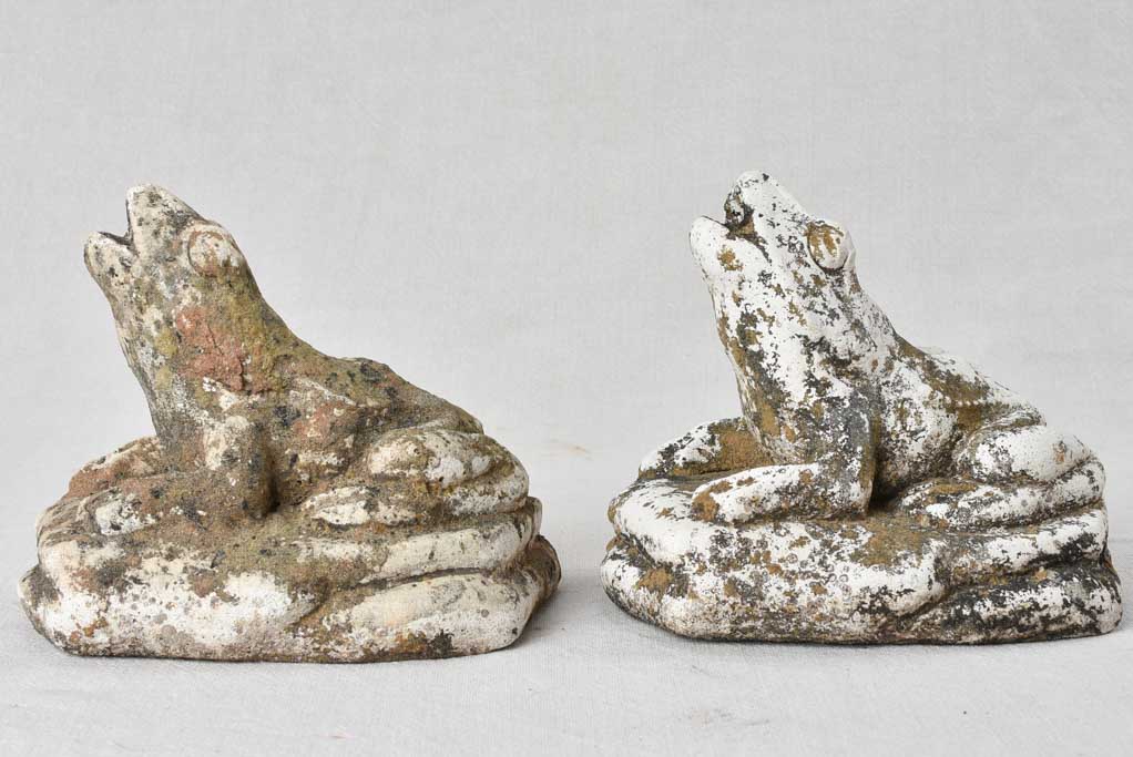 Pair of vintage garden frogs 7"
