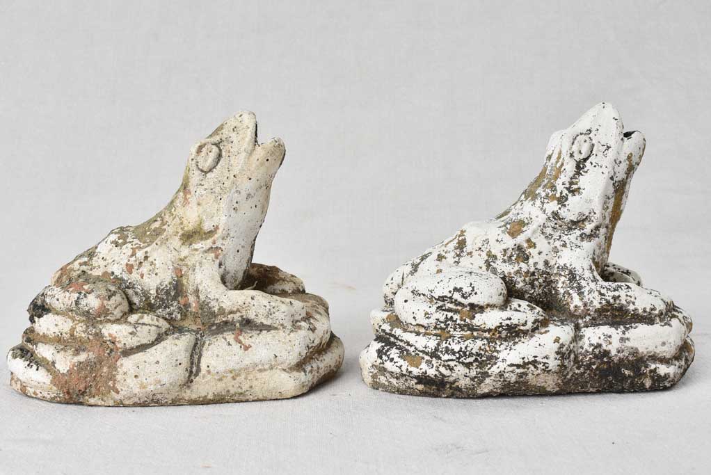 Pair of vintage garden frogs 7"