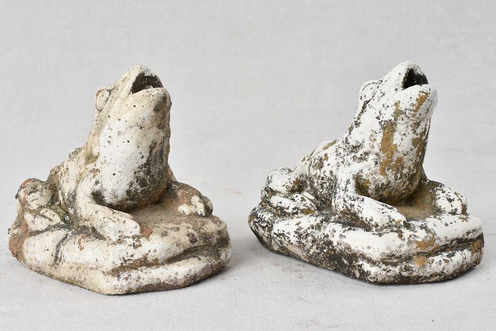 Pair of vintage garden frogs 7"