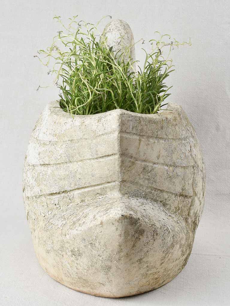 Vintage French garden swan