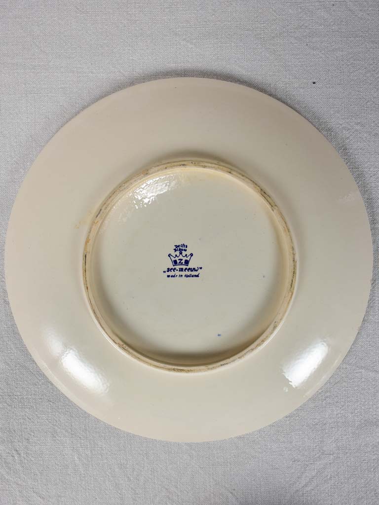 Vintage Delft wall plate of a hunting scene - blue and white 13½"