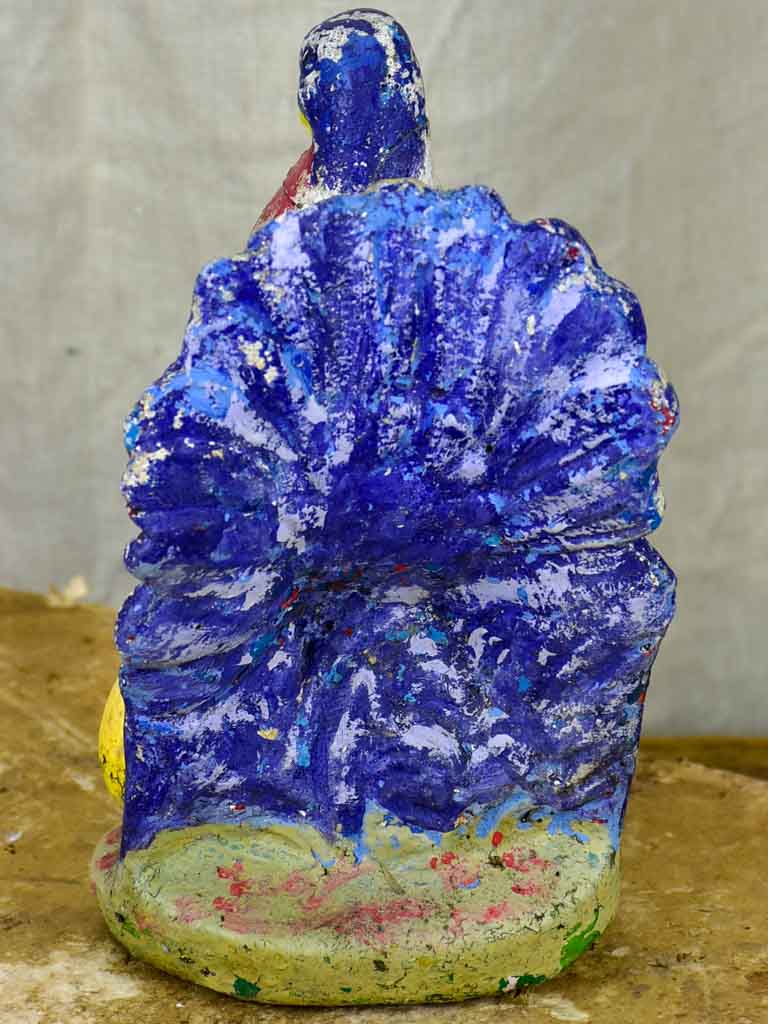 Vintage French garden sculpture of a pigeon