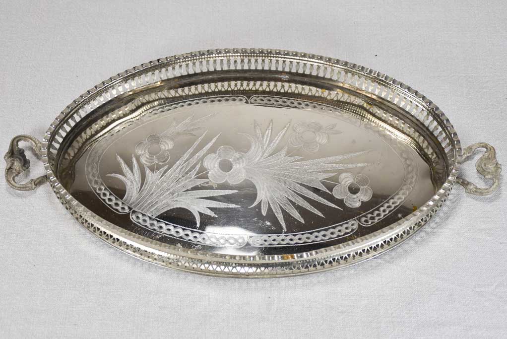 1960's bottle carrier and mirrored tray with pretty gallery