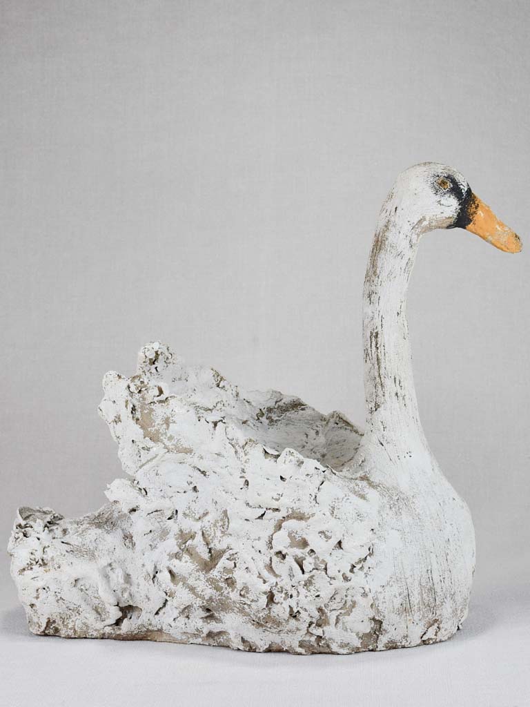 Vintage garden swan - cement 19¾"