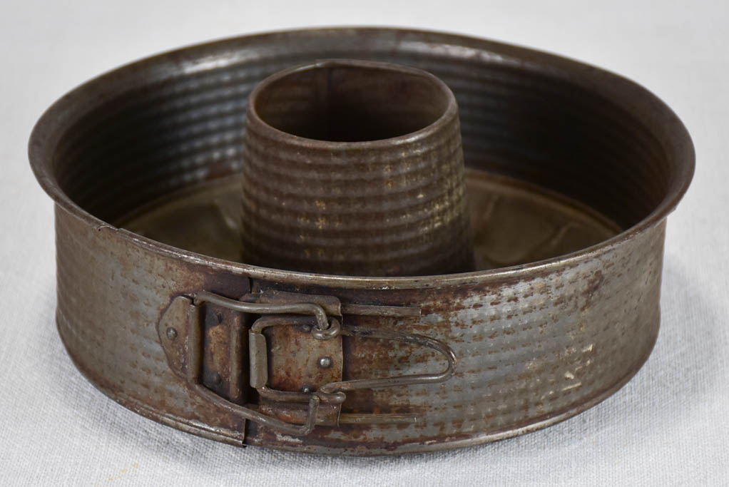 Authentic French cake tin, decorative use