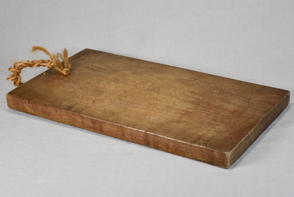 Rustic French cutting board with rope 11½" x 19¾"