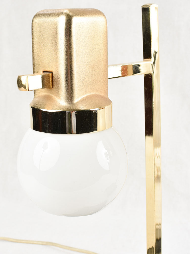 Pair of modern table lamps / bed side lamps 14½"