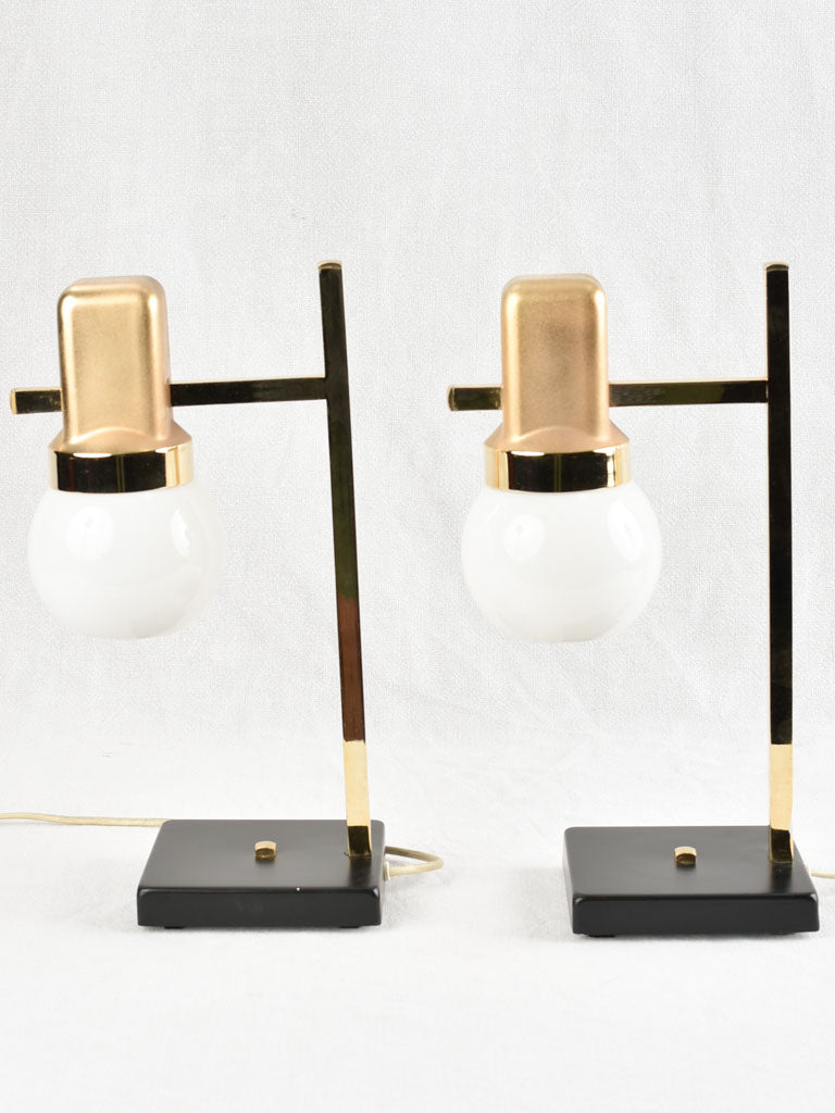 Pair of modern table lamps / bed side lamps 14½"