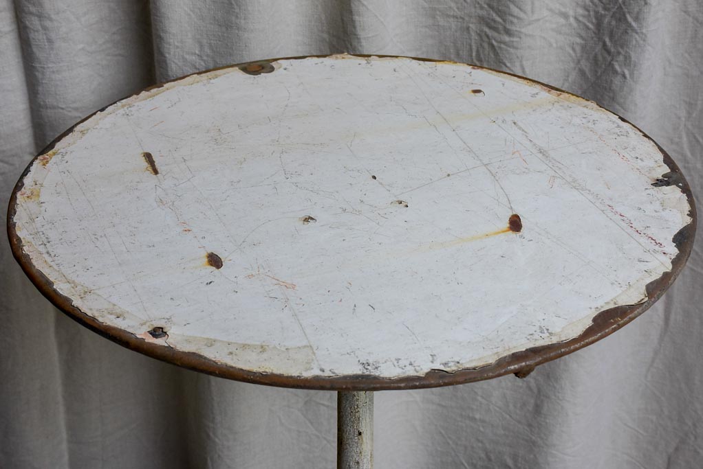 Napoleon III garden table with fan base