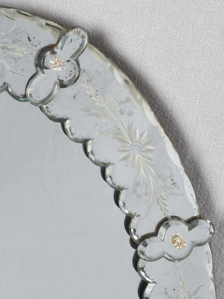 Pretty oval Venetian mirror with floral etchings 24¾" x 19¼"