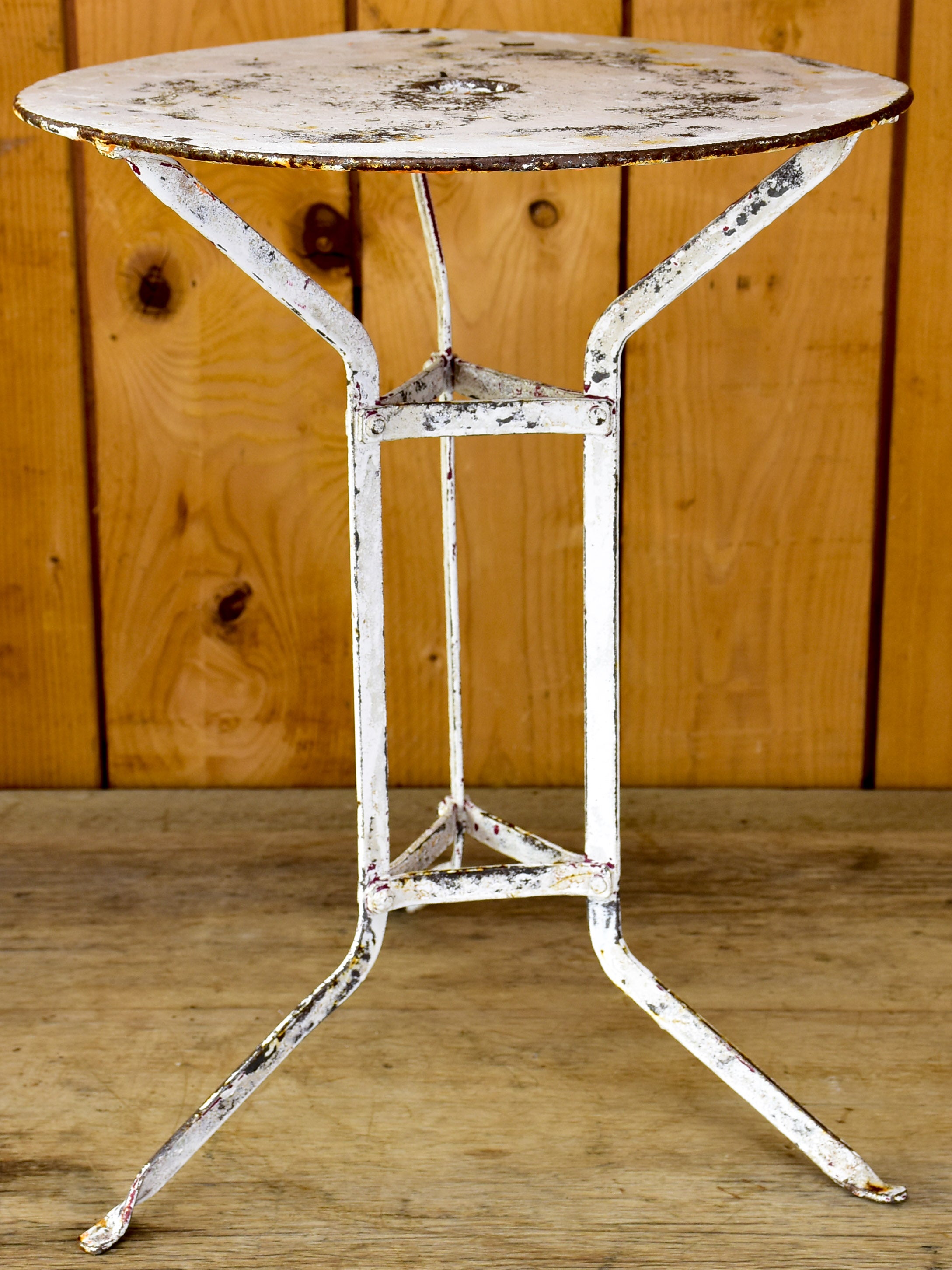 Small round garden side table