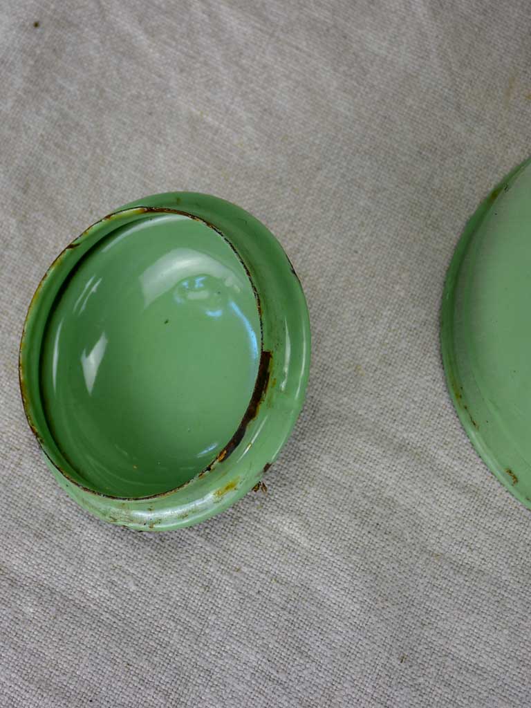 1950's enamel coffee pot - pea green 8¼"