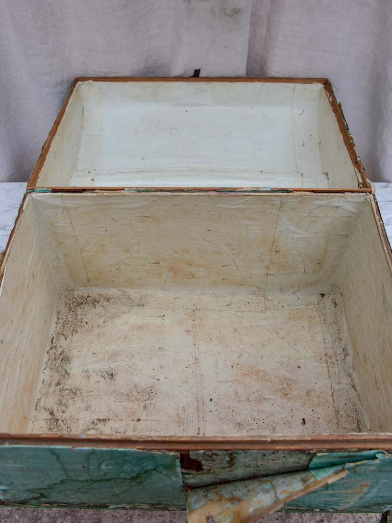 Antique French trunk for a wedding