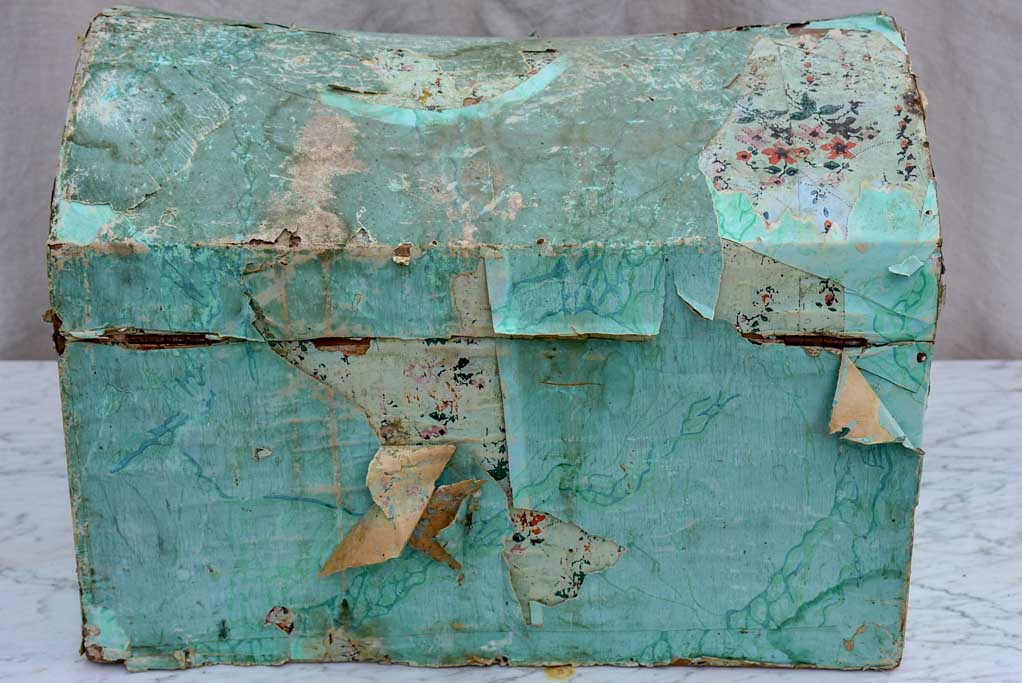 Antique French trunk for a wedding