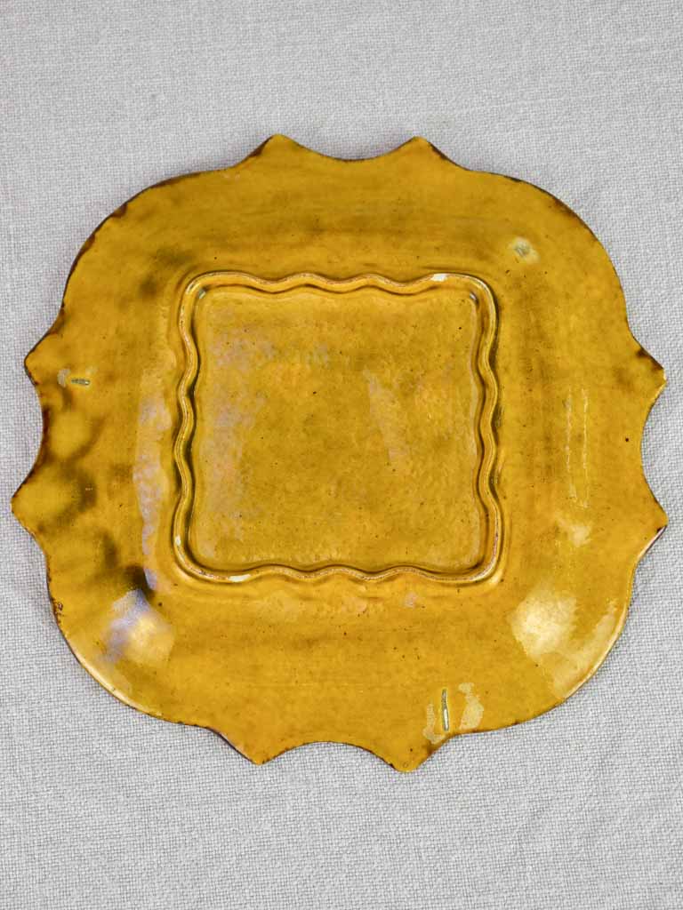 Set of 8 pretty dessert plates with scalloped edge and yellow / orange glaze - 1960 - 8"