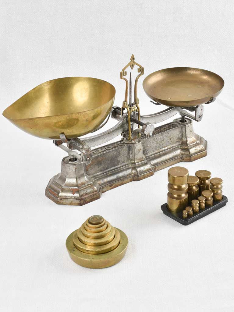 Antique French weigh scales w/ weights - pounds 19"