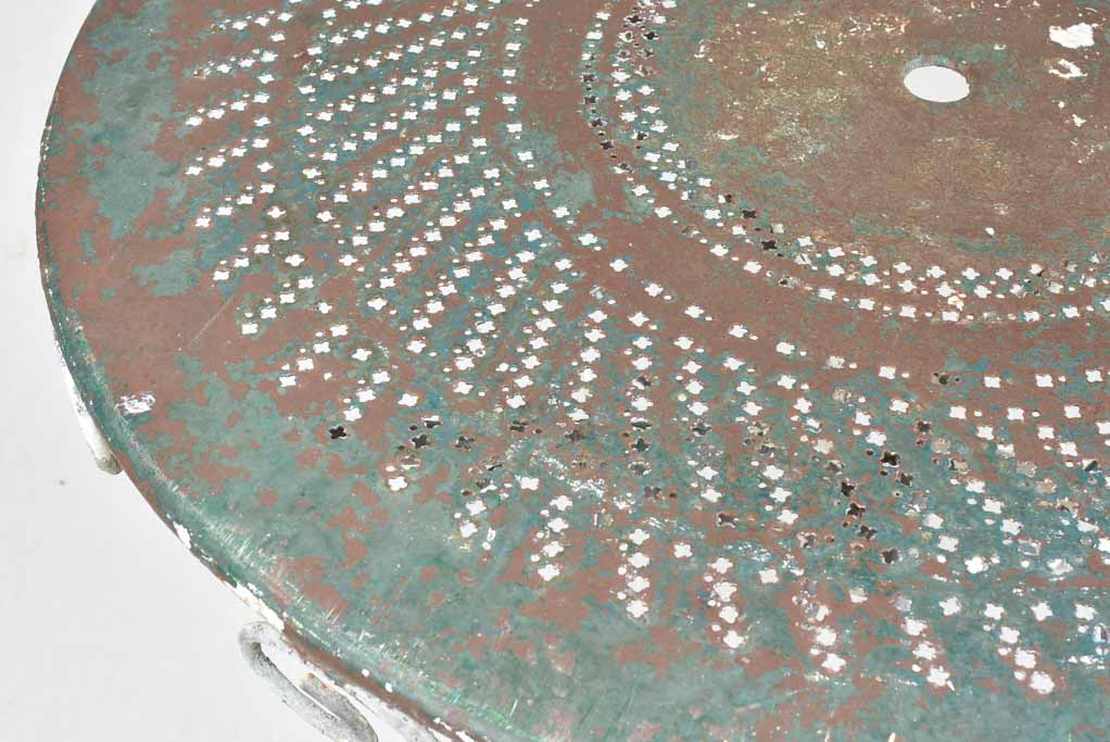 Antique distressed finish outdoor table