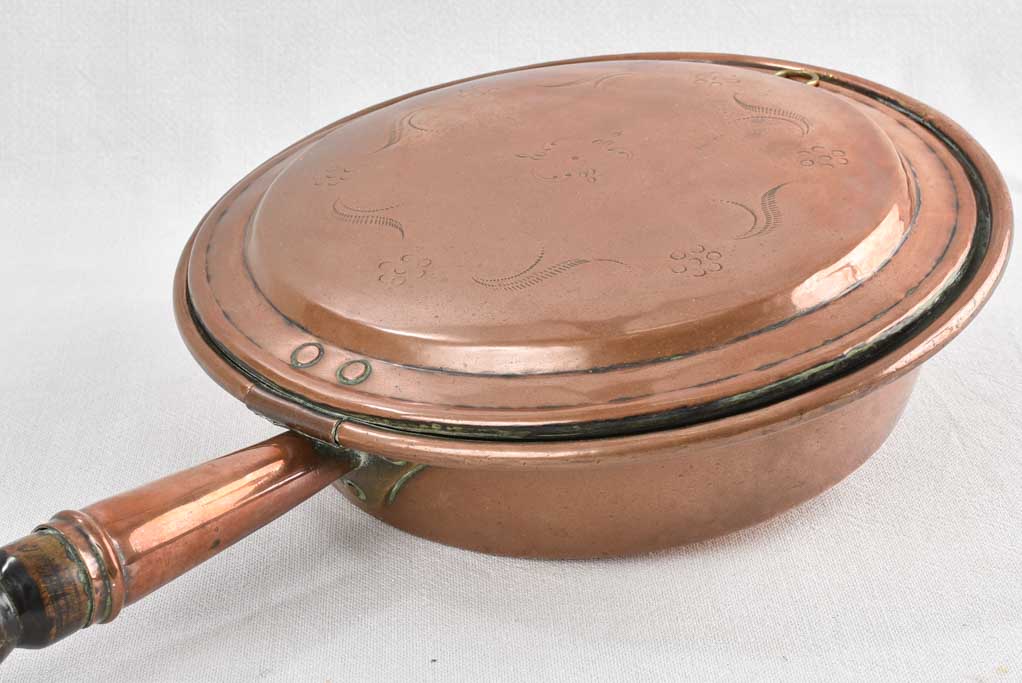 Napoleon III copper bed warmer 43"