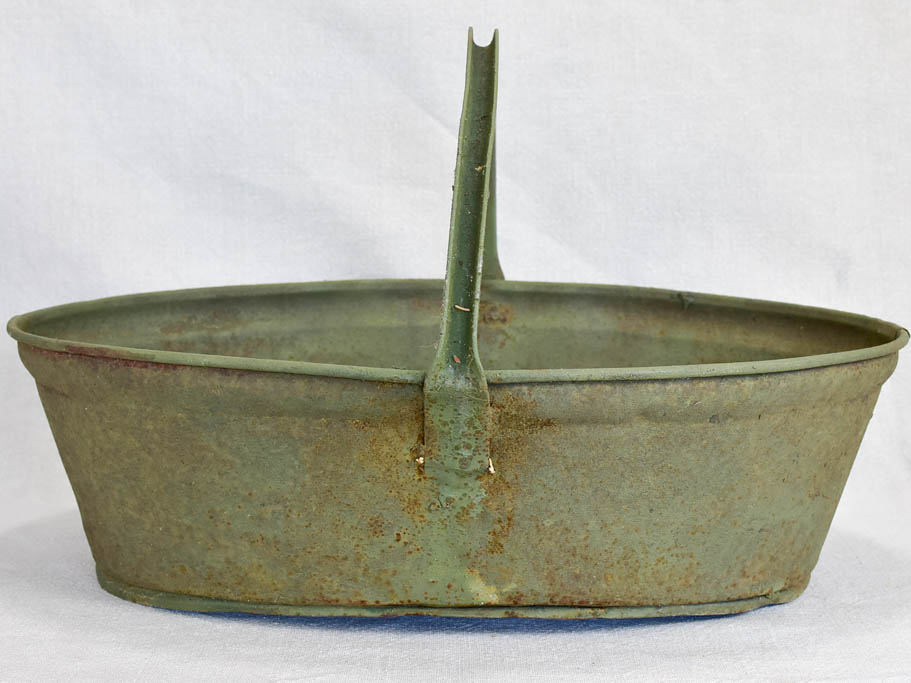 Vintage French metal harvest basket with green patina - early twentieth-century