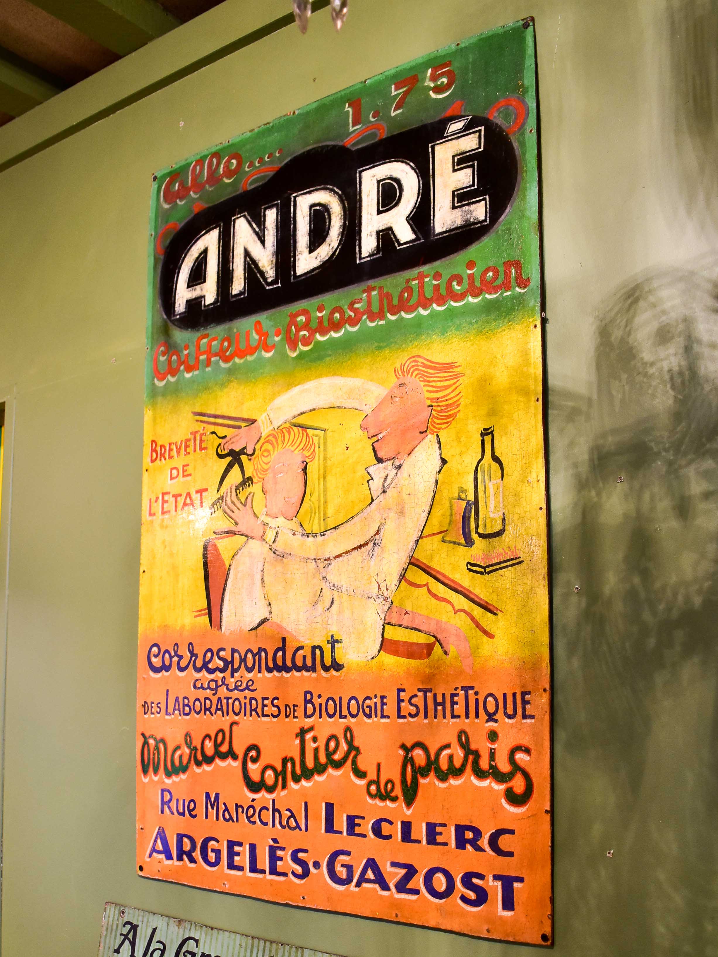 Vintage French poster from a haidresser