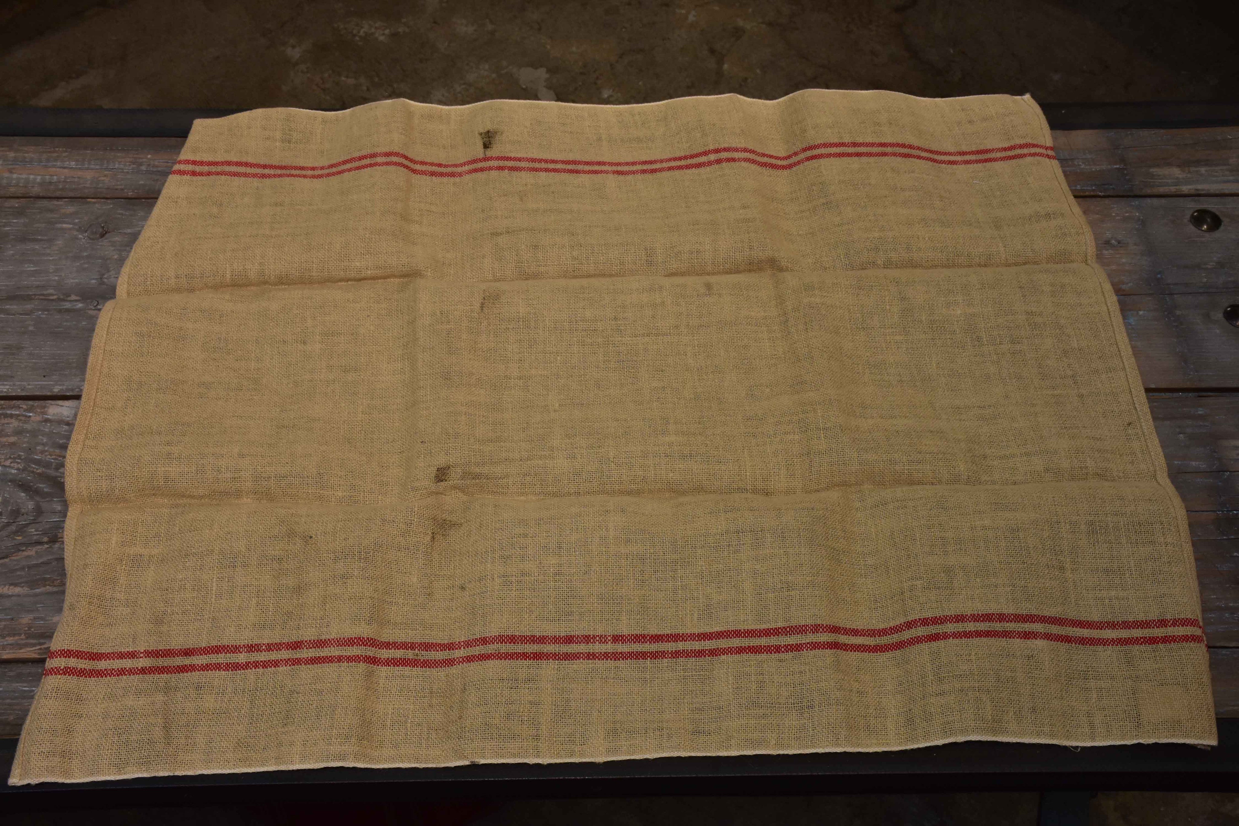 Vintage French linen tea towel – casino