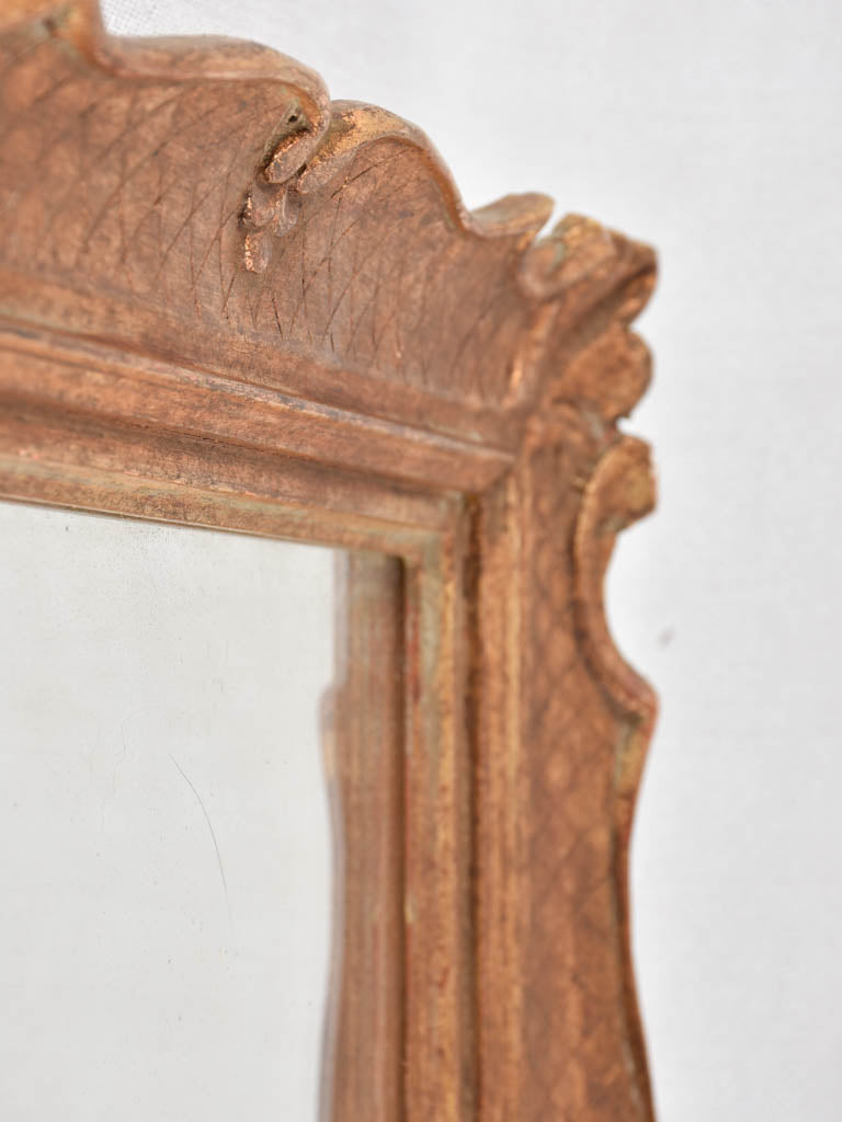 Pretty gilded mirror 18½" x 15¼"