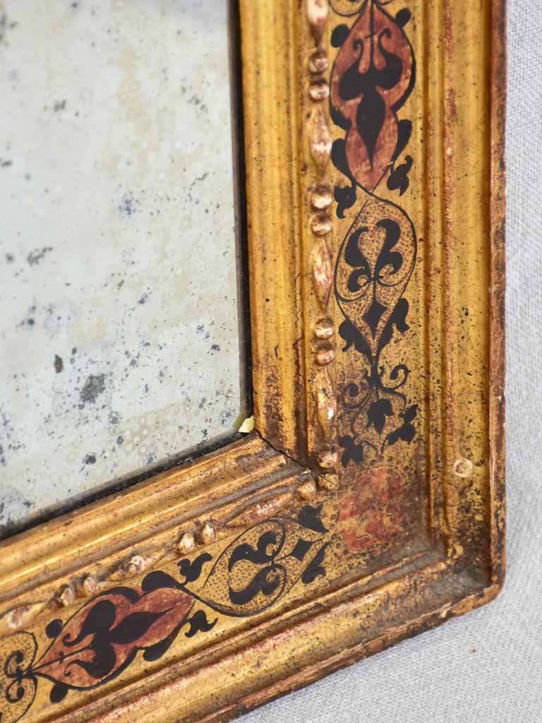 Antique poly chrome rectangular mirror 21¾" x 24½"