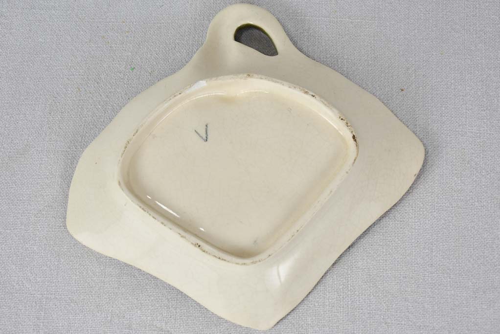 Antique 'sting ray' earthenware serving plate 9½"