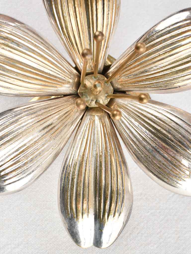 Sculptural flower shaped ashtray - 1970s 9½"