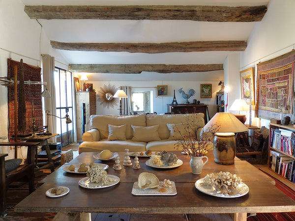 Step inside a charming 16th century home in the heart of a medieval Provençal village.