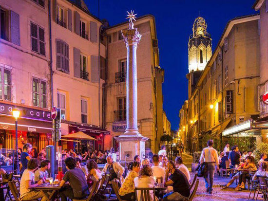 Stay out late in Aix-en-Provence