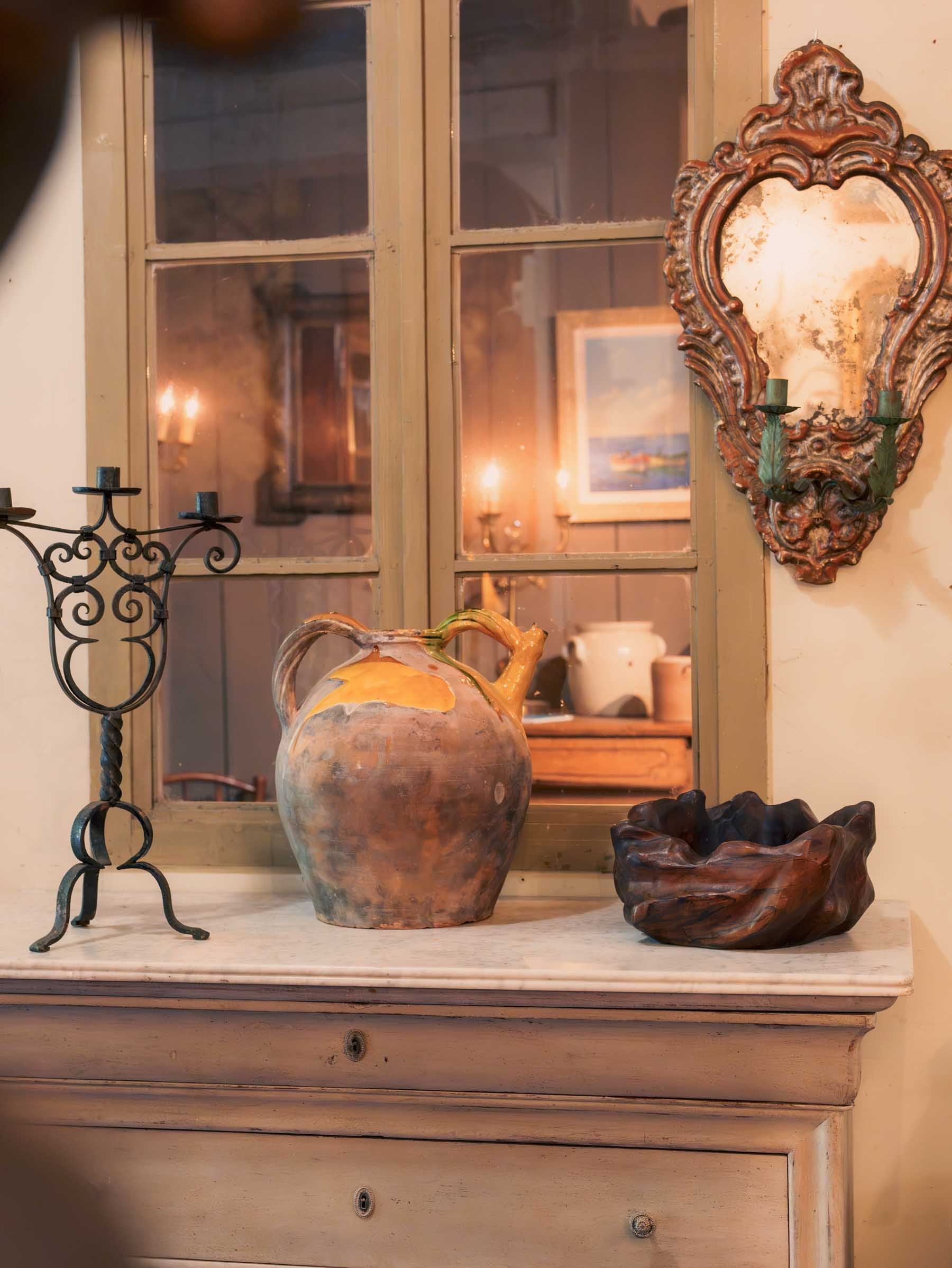 Large Southern French Terracotta Orjol with Yellow and Green Glaze Splashes, Late 19th Century - 15¾"