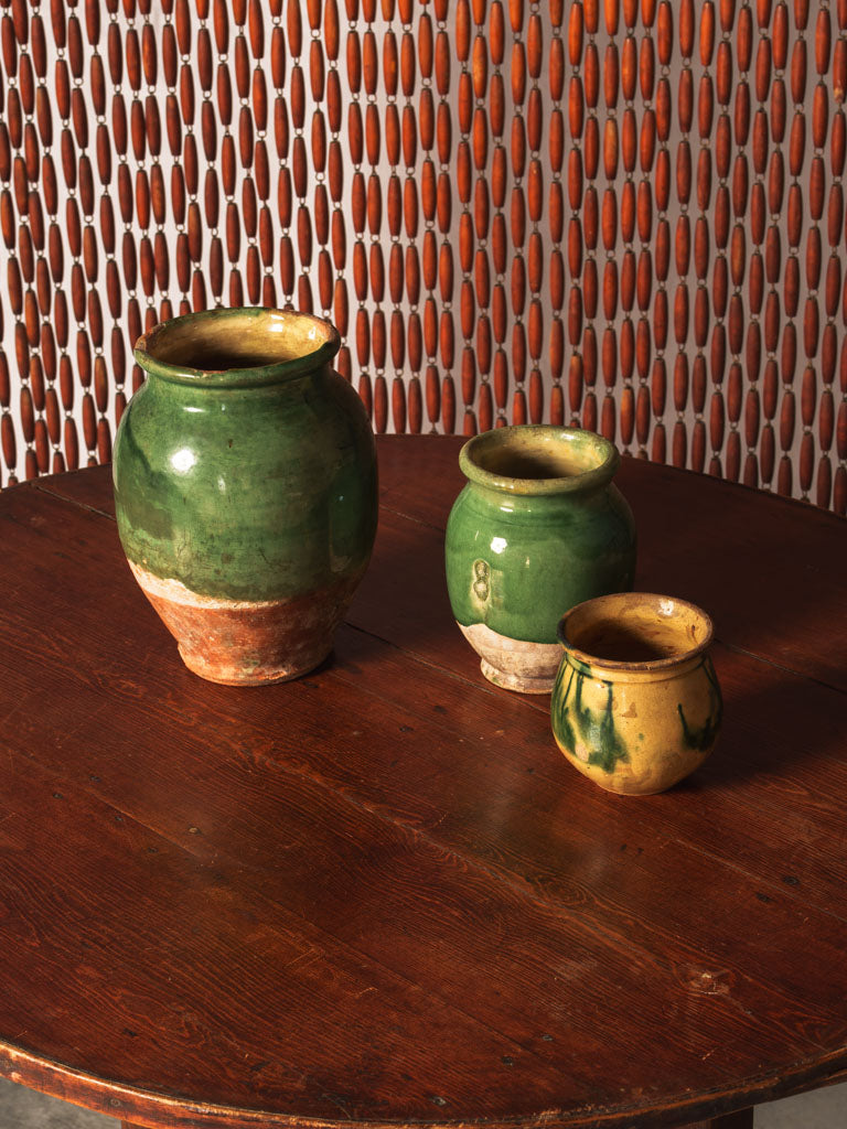 Ovoid emerald-to-olive French jar