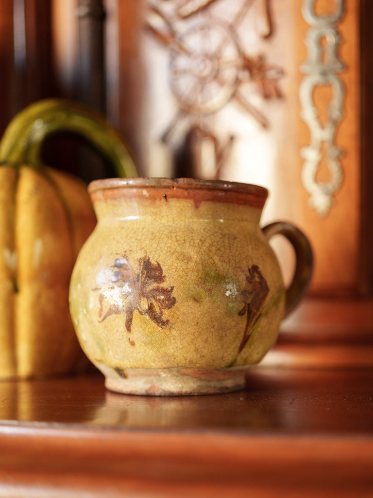 Elegant brown stylized flower pot  