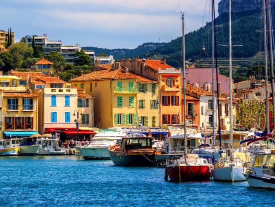 Buy fresh fish from local fisherman in the idyllic harbor of Cassis