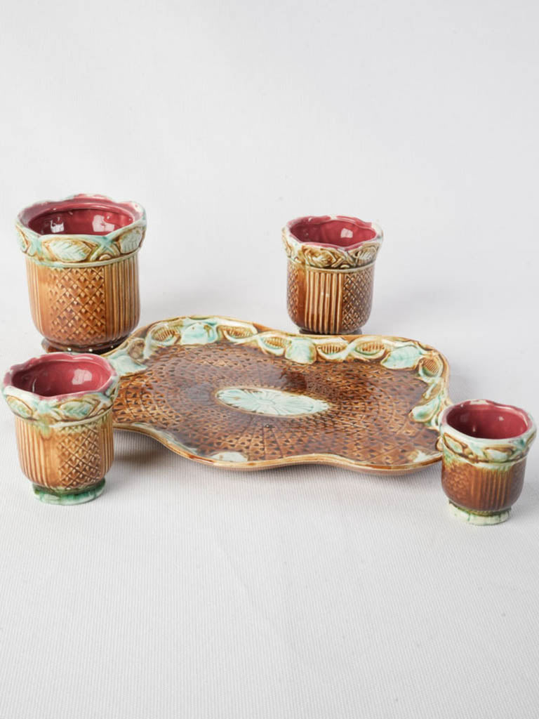 Lustrous Glazed Trellis Patterned Set