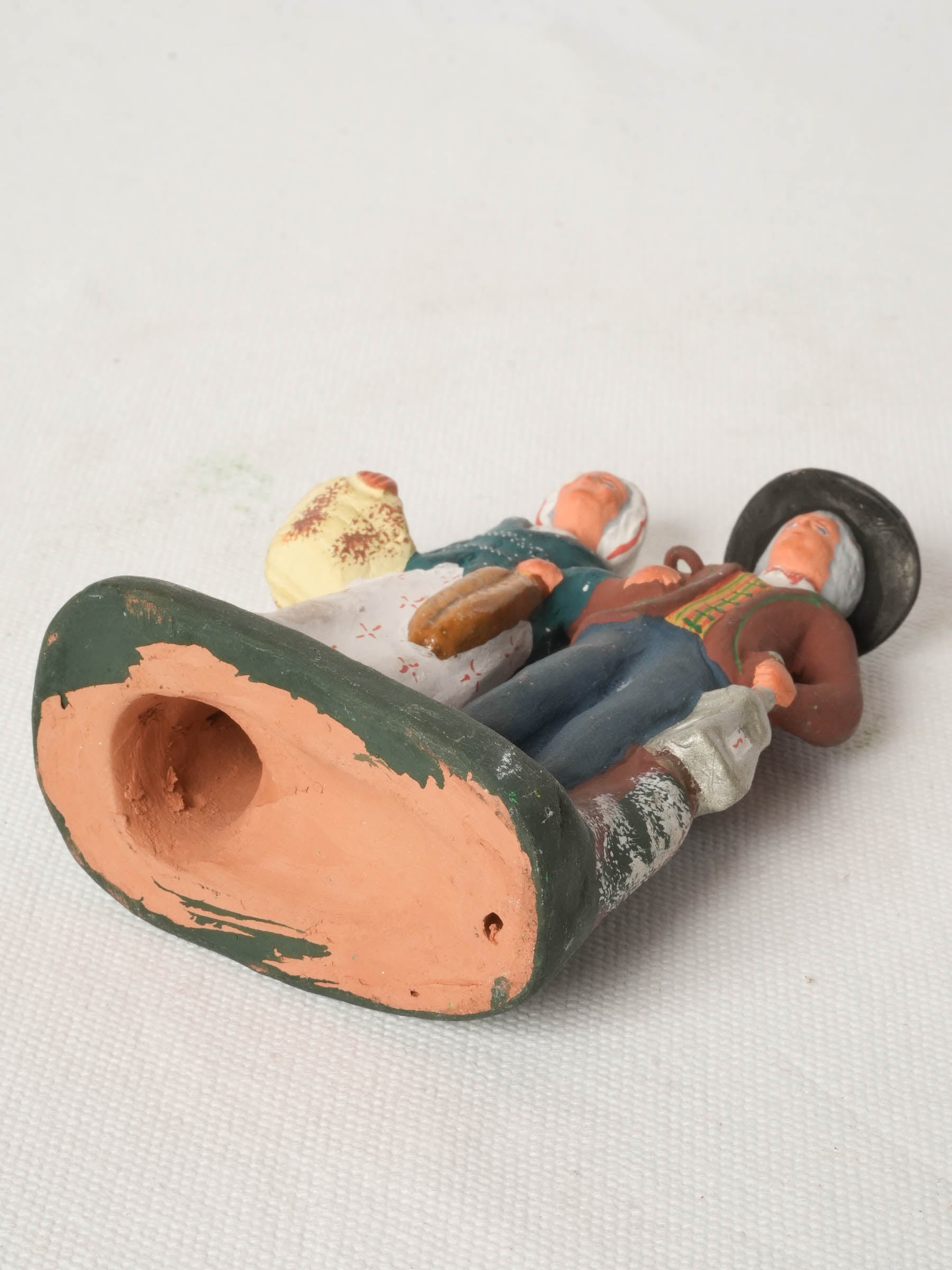 Vintage Terracotta Santon Couple from Provence 5"