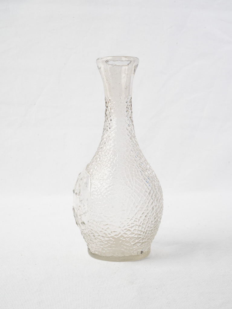 Clear glass bistro-style piece        