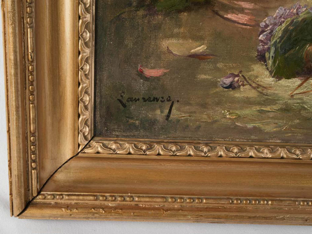 Rich umber green thematic composition