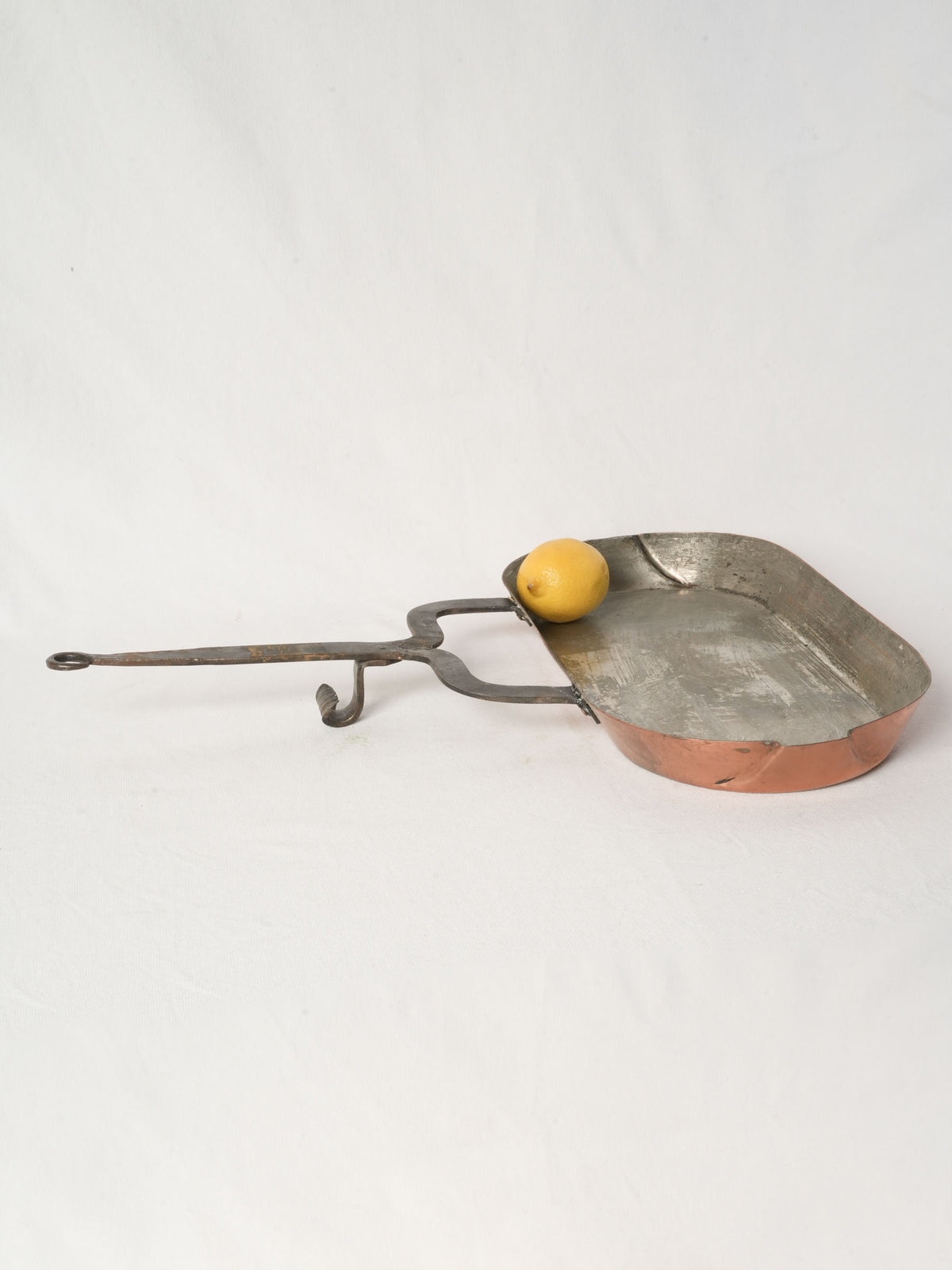 Antique French Copper Lèchefrite with Iron Handle